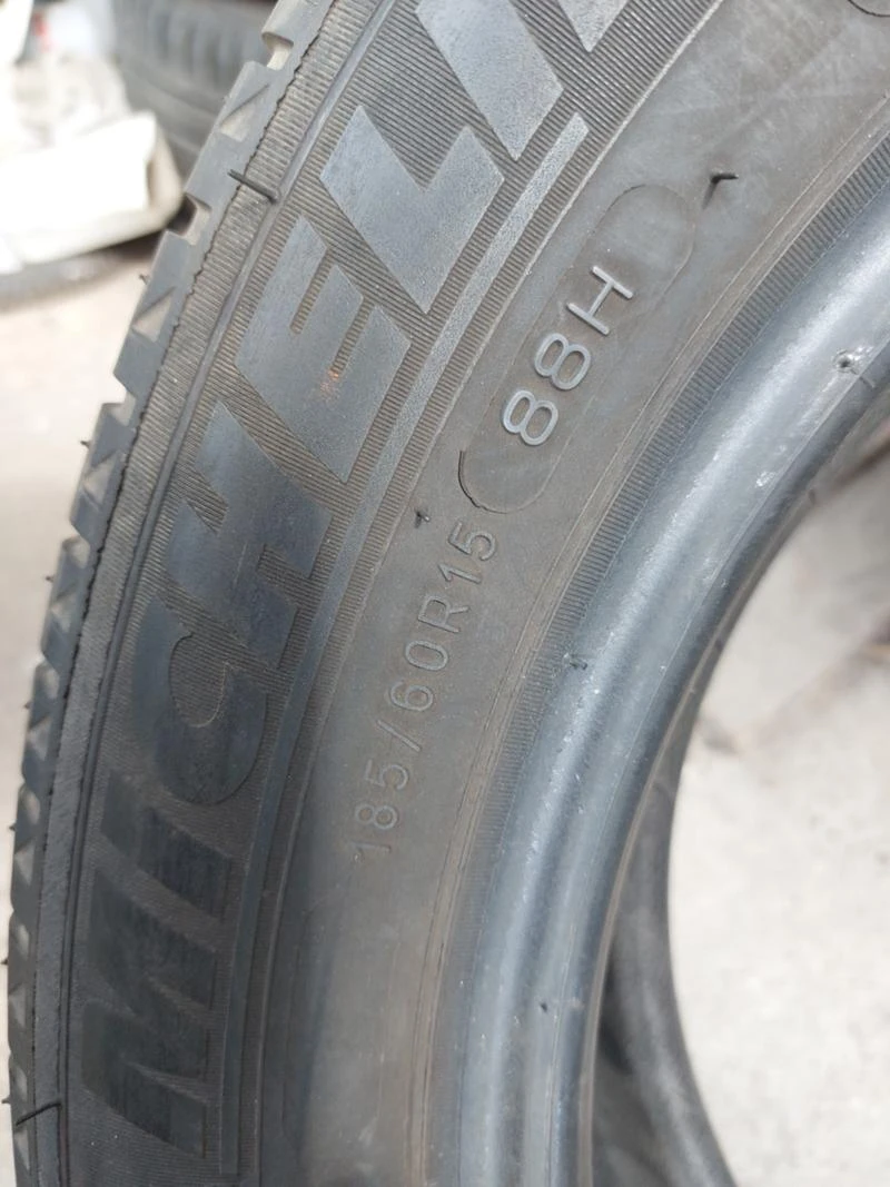 Гуми Летни 185/60R15, снимка 7 - Гуми и джанти - 36800562