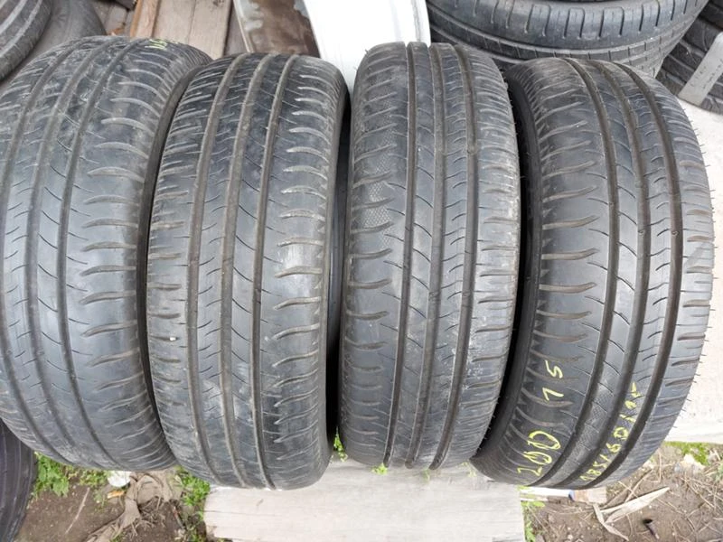 Гуми Летни 185/60R15, снимка 1 - Гуми и джанти - 36800562