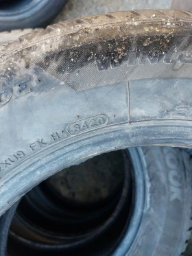 Гуми Зимни 215/60R16, снимка 7 - Гуми и джанти - 39389438