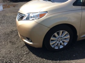Toyota Sienna XLE limited 2011, снимка 15