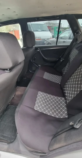 Mercedes-Benz C 220, снимка 7