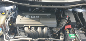 Toyota Auris 1.4i benzin, снимка 10 - Автомобили и джипове - 45477582