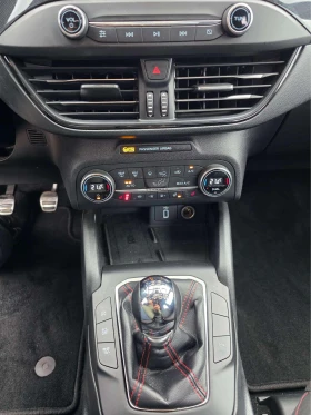 Ford Focus 1.0 EcoBoost - 10900 € / 21318.55 лв. - 55260845 11