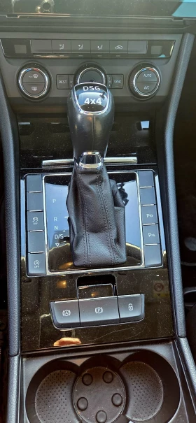 Skoda Superb Комби, 4?4 - 12300 € / 24056.71 лв. - 58251201 12