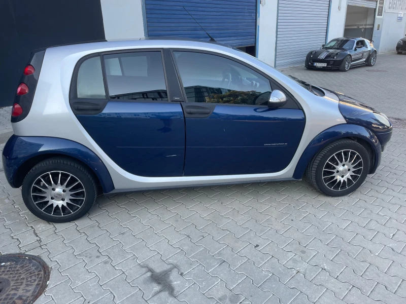 Smart Forfour 1.1 75, снимка 4 - Автомобили и джипове - 47222948