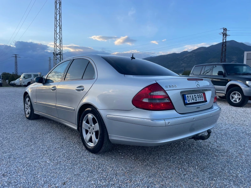 Mercedes-Benz E 320 CDI, снимка 6 - Автомобили и джипове - 47548545