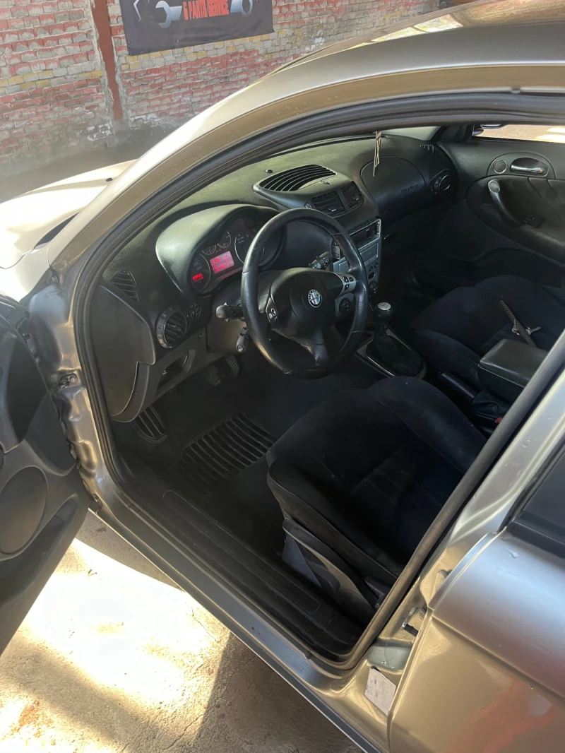 Alfa Romeo 147 1.9, снимка 4 - Автомобили и джипове - 47959103