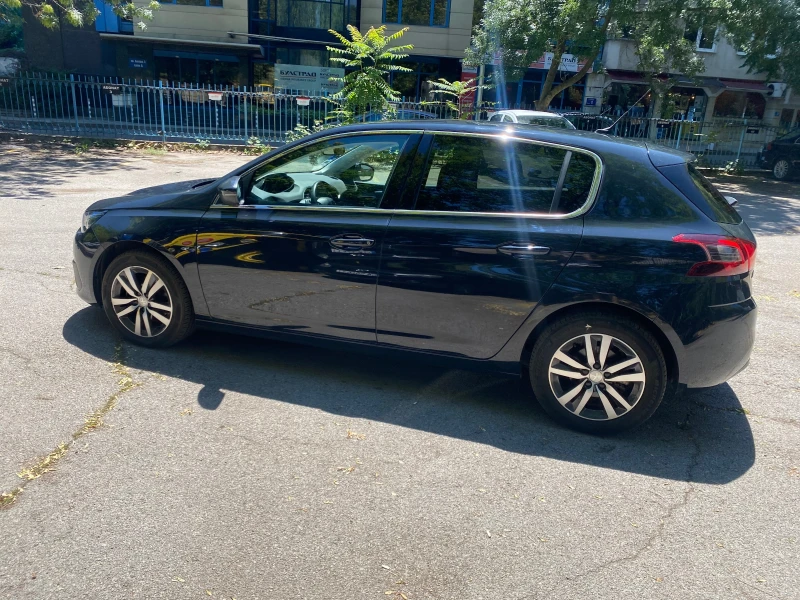 Peugeot 308 1.5HDI 40хил км!, снимка 7 - Автомобили и джипове - 51065478
