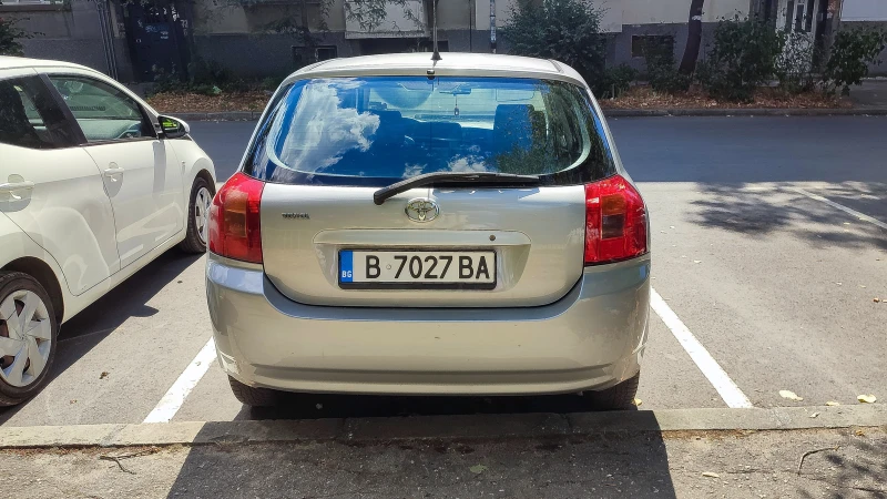 Toyota Corolla 2.0 , снимка 7 - Автомобили и джипове - 51496456