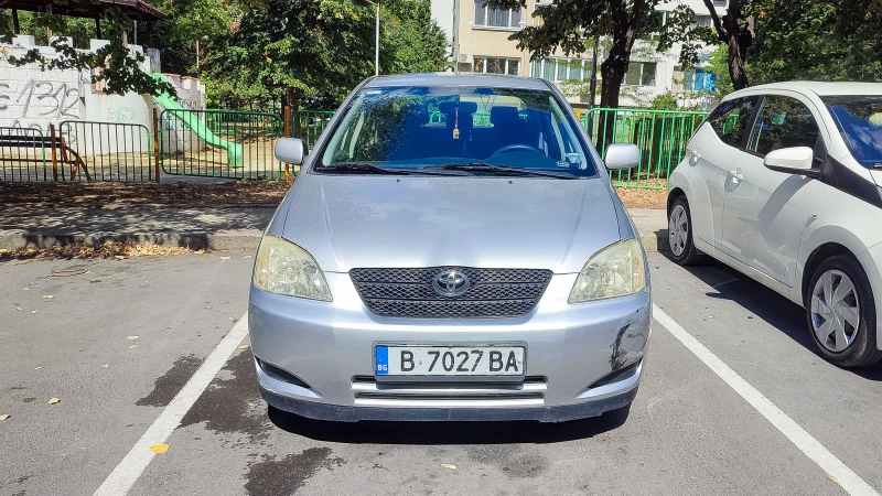 Toyota Corolla 2.0 , снимка 3 - Автомобили и джипове - 51496456