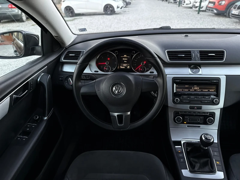 VW Passat 2.0TDi Highline , снимка 11 - Автомобили и джипове - 51818319