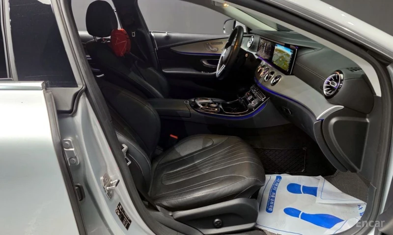 Mercedes-Benz CLS 400, снимка 11 - Автомобили и джипове - 52939185