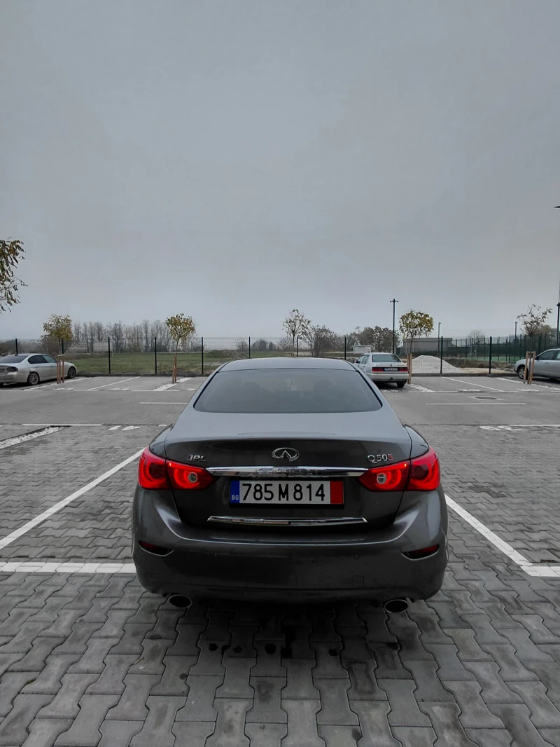 Infiniti Q50 2.2, снимка 8 - Автомобили и джипове - 53264353