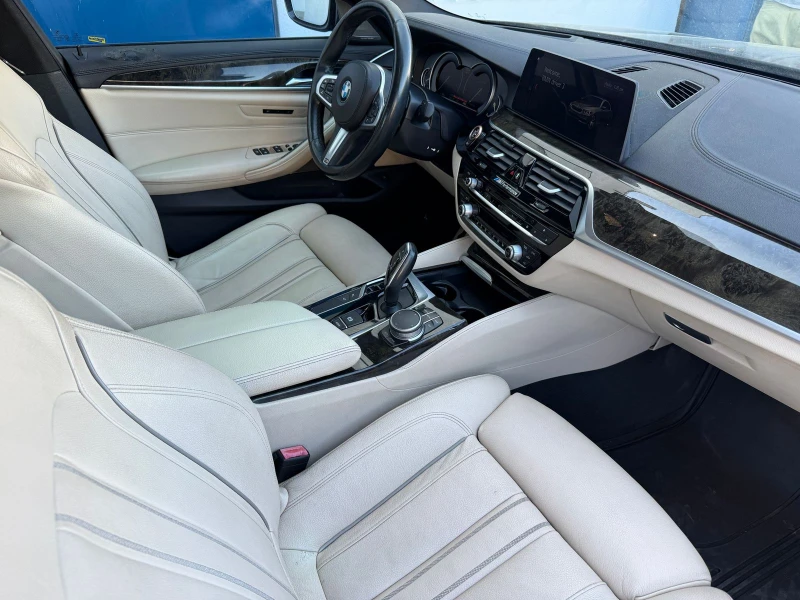 BMW 540 M* SPORT* LINE* ХЕДЪП* МЪРТВА* ТОЧКА* LANE* ASSIST, снимка 14 - Автомобили и джипове - 53453979