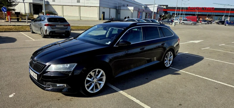 Skoda Superb Комби, 4?4, снимка 3 - Автомобили и джипове - 53532145