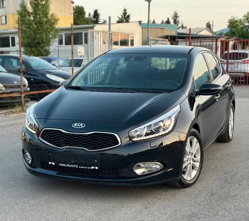 Kia Ceed 1.6i Premium keyless Кожа Нави 157хил Км  - 14999 лв. / 7668.87 € - 46282827 1