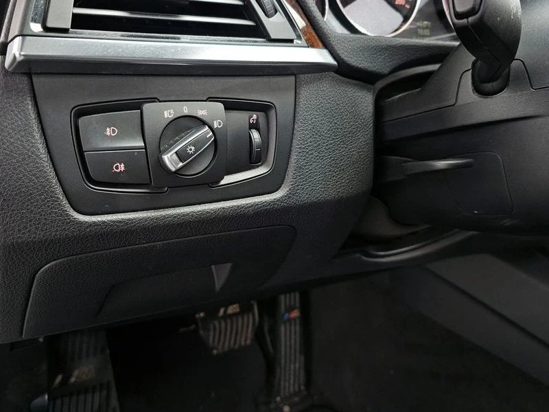 BMW 320 320d| 184к.с.| ВКЛ.ТЕХНОТЕСТ, снимка 12 - Автомобили и джипове - 55277096