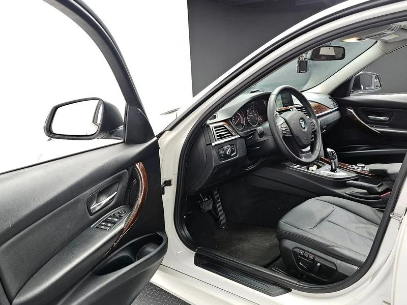 BMW 320 320d| 184к.с.| ВКЛ.ТЕХНОТЕСТ, снимка 11 - Автомобили и джипове - 55277096