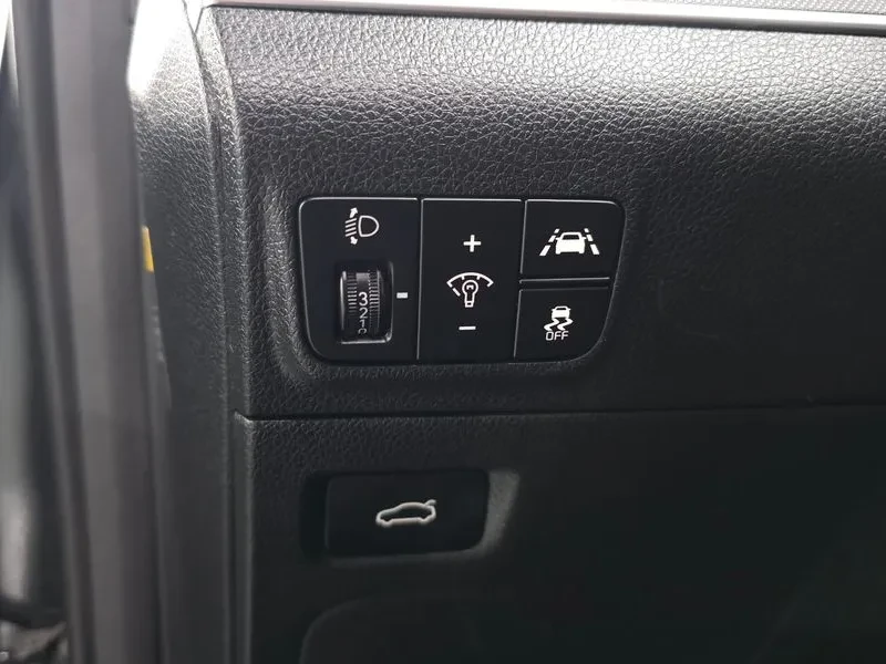Kia K5 1.6 Turbo Prestige, снимка 16 - Автомобили и джипове - 55739292