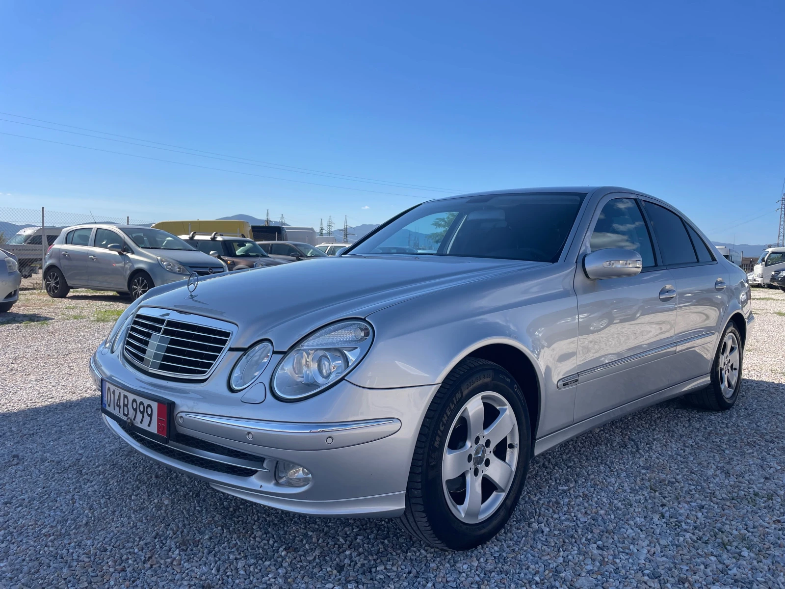 Mercedes-Benz E 320 CDI* DISTRONIC*  - [1] 