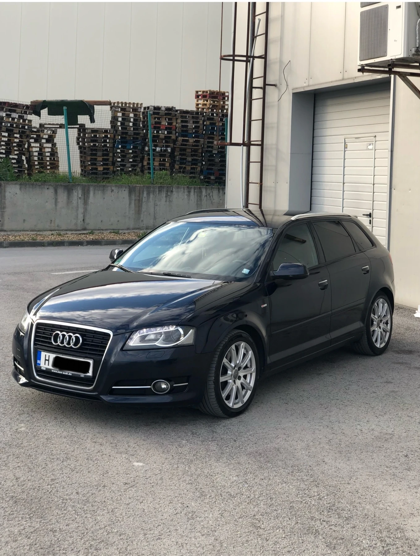 Audi A3 2.0TDI 2x S-line - изображение 3