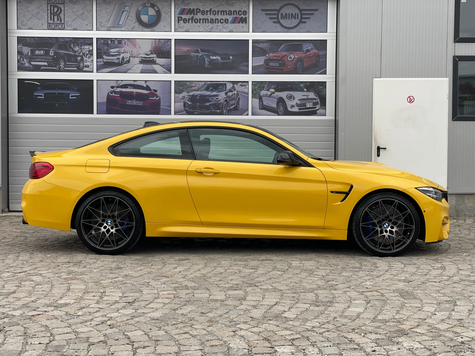 BMW M4 Competition Individual - изображение 6