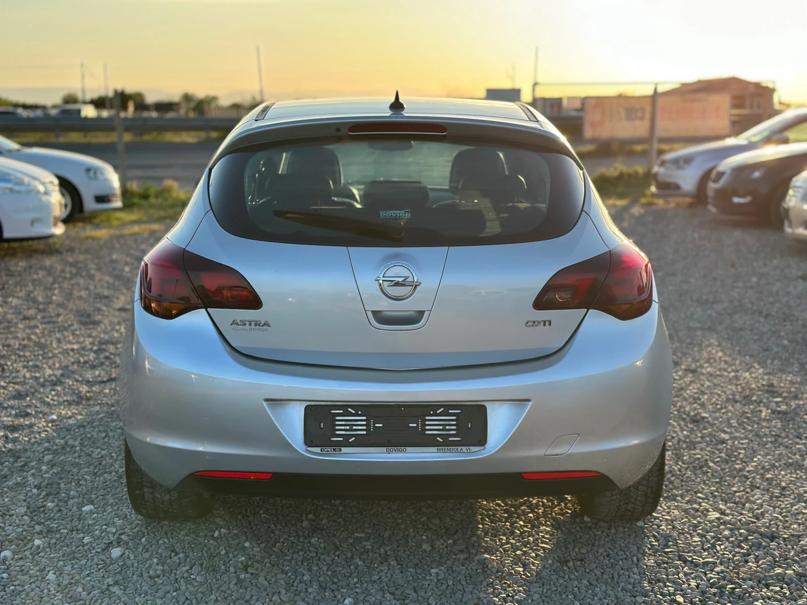 Opel Astra 1.7CDTi COSMO NAVi - изображение 3