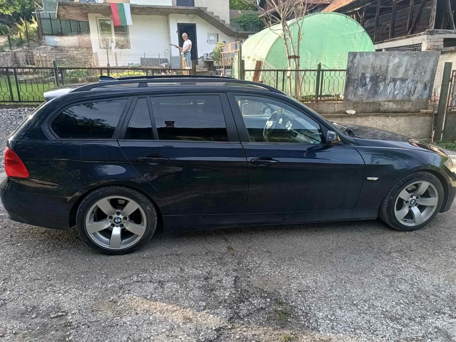BMW 320  - изображение 8