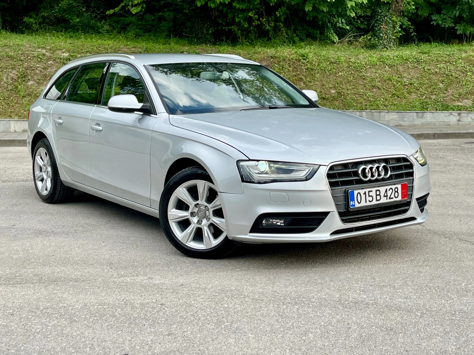 Audi A4 2.0TDI* Navi* BiXenon* LED* Facelift* Euro5B*  - изображение 5