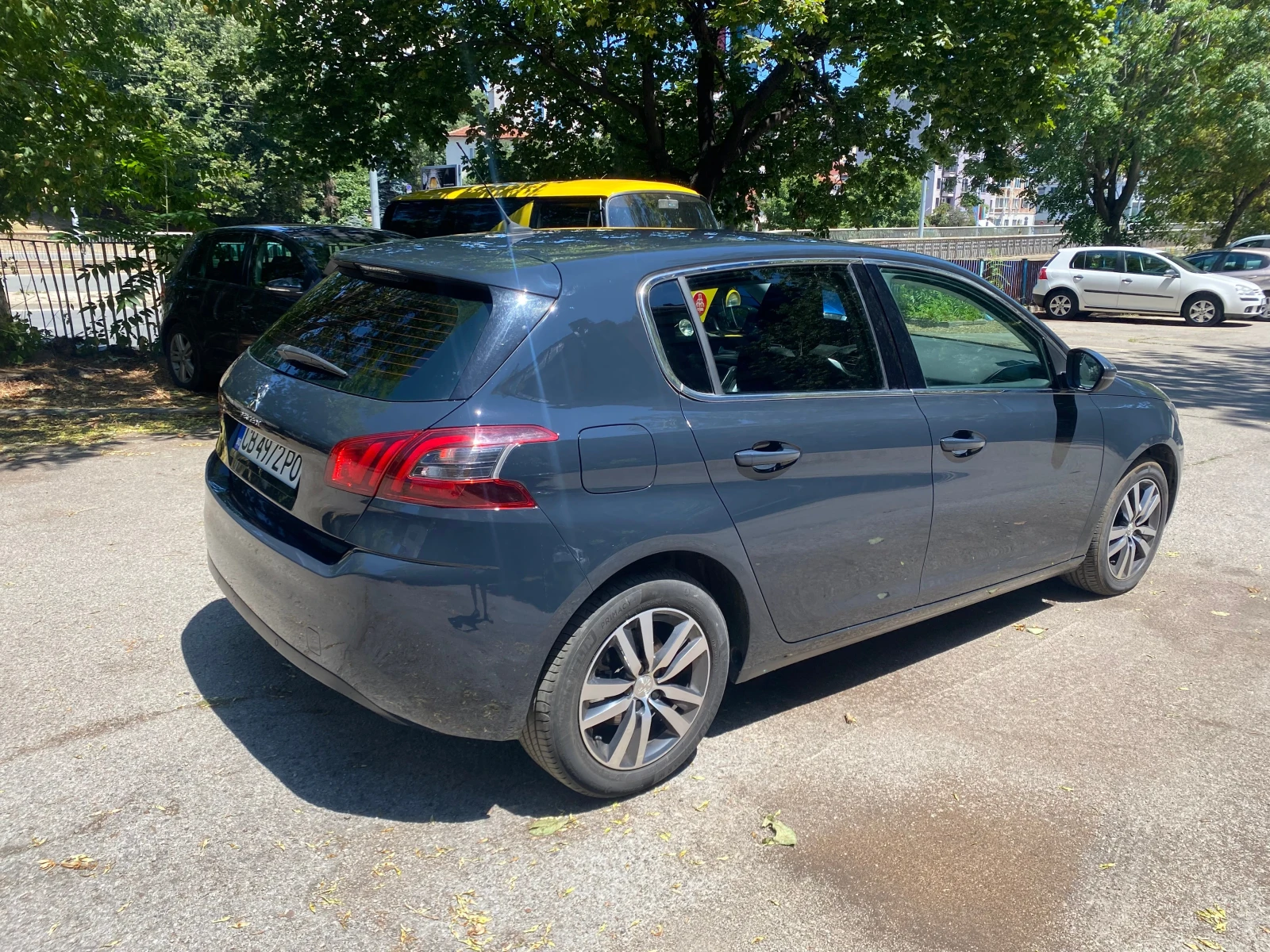 Peugeot 308 1.5HDI 40хил км! - изображение 4