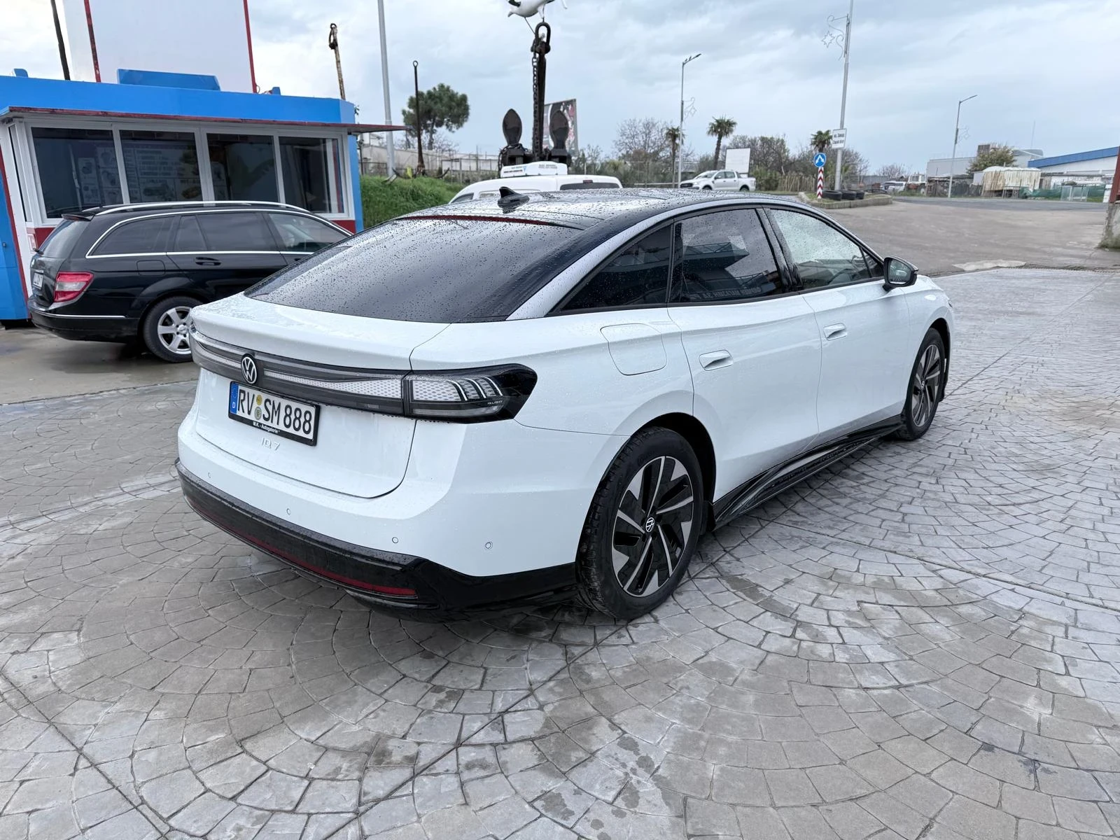 VW ID.7  | Mobile.bg   5