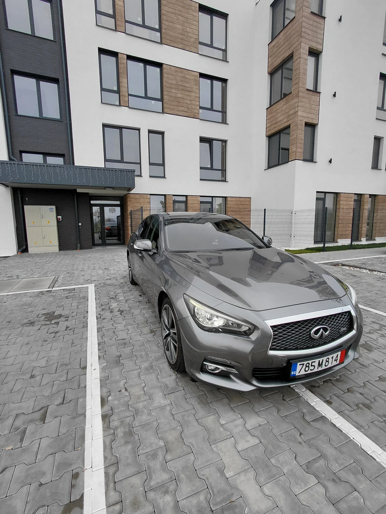 Infiniti Q50 2.2 - изображение 7