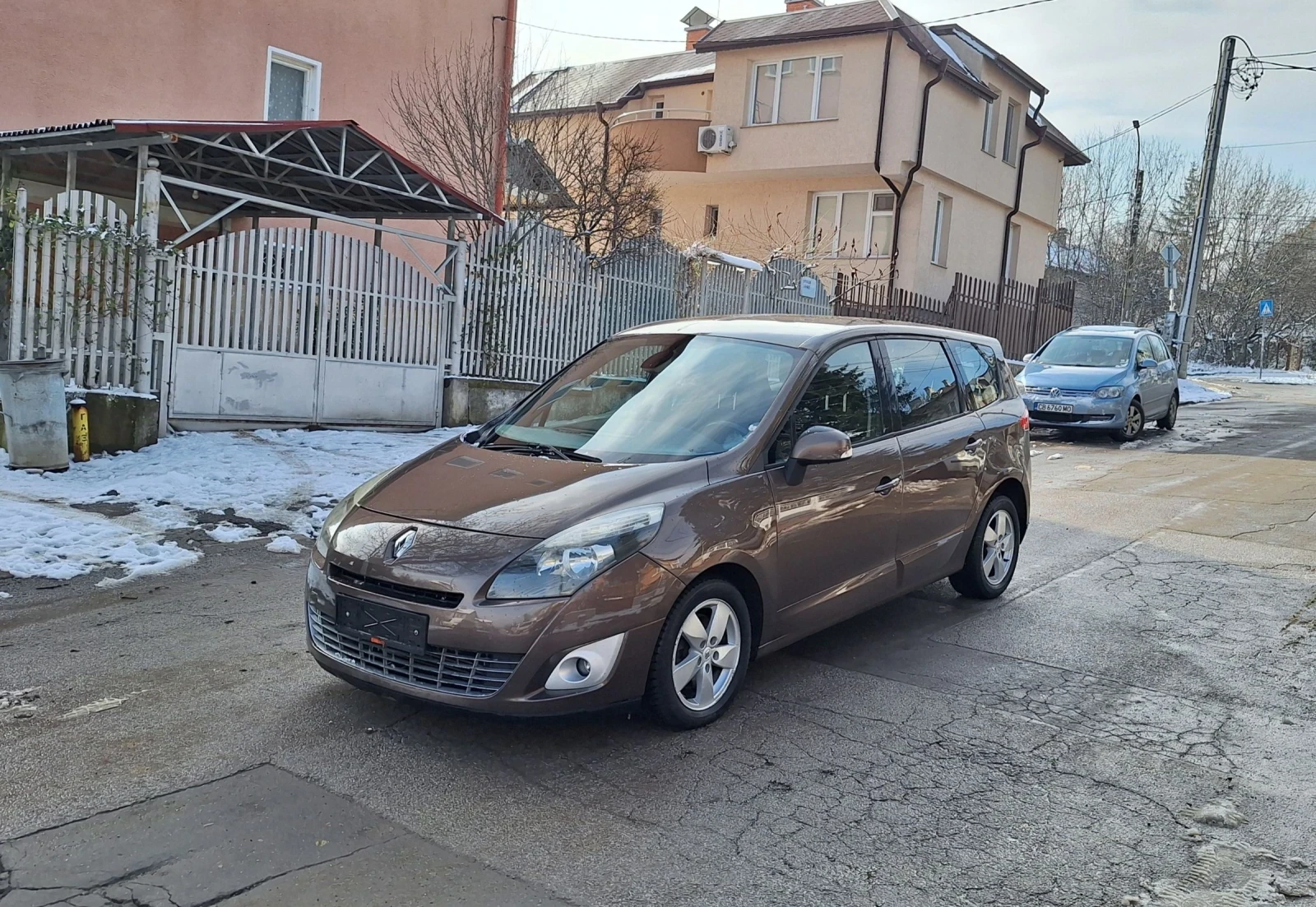 Renault Grand scenic 1.9dCi 7 местен 6 скорости 130кс Теглич Парктроник - изображение 9