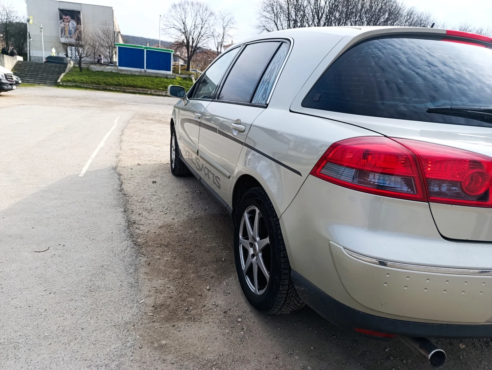 Renault Vel satis 2.0T, снимка 11 - Автомобили и джипове - 53732910