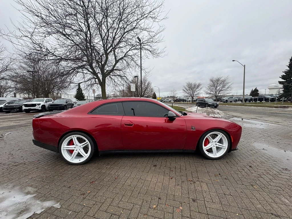 Dodge Charger Daytona Scat Pack AWD С РЕГИСТРАЦИЯ & АВТО КРЕДИТ, снимка 3 - Автомобили и джипове - 53990354