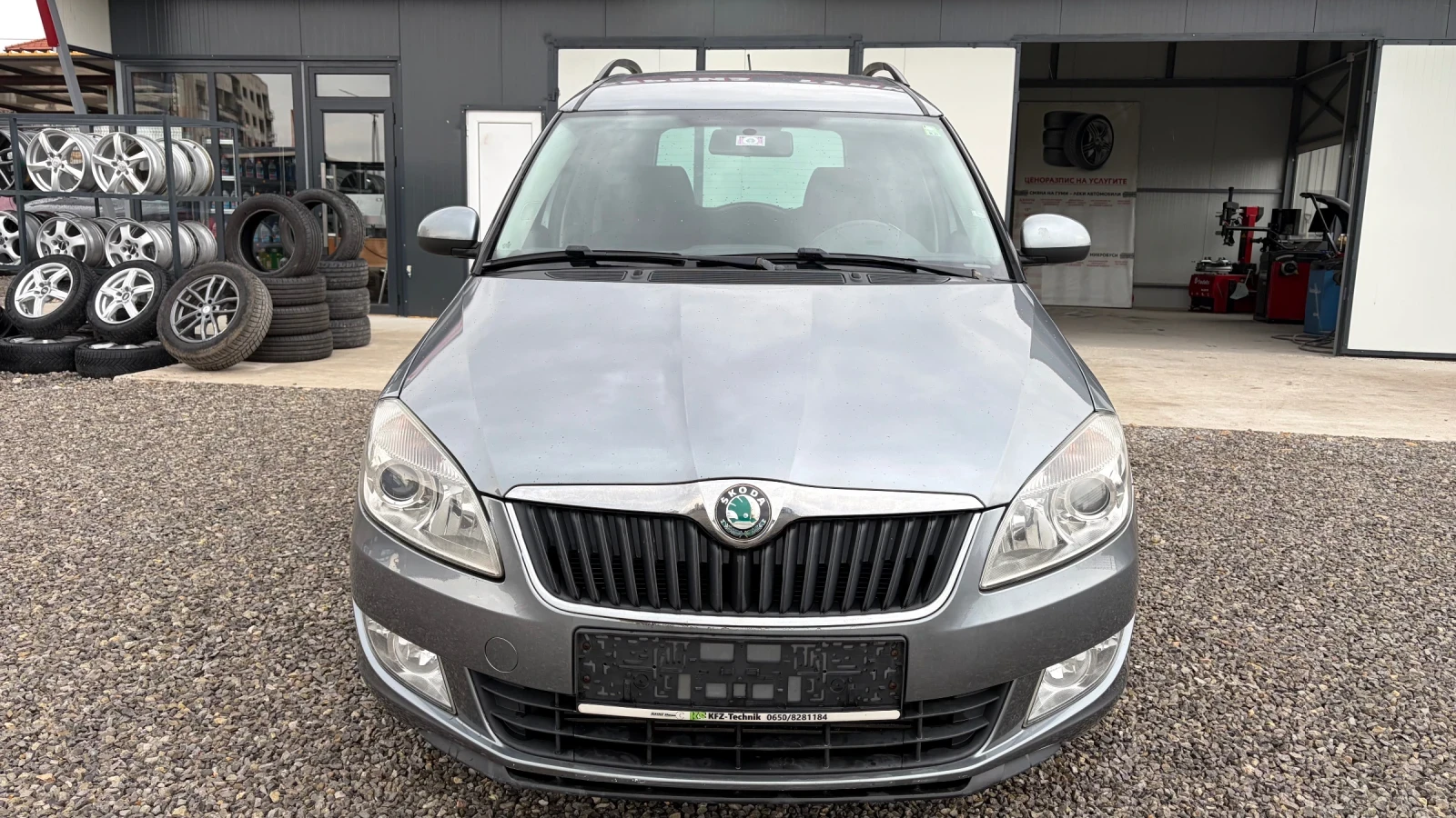 Skoda Roomster 1.6TDI* 90HP* FACELIFT, снимка 2 - Автомобили и джипове - 54045806
