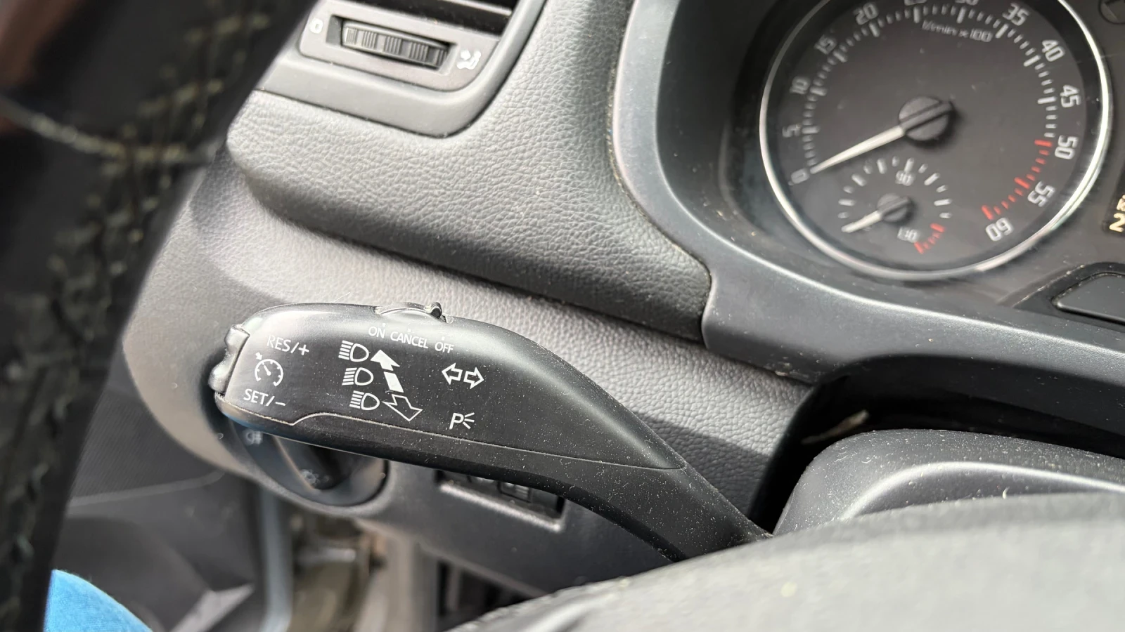 Skoda Roomster 1.6TDI* 90HP* FACELIFT, снимка 14 - Автомобили и джипове - 54045806