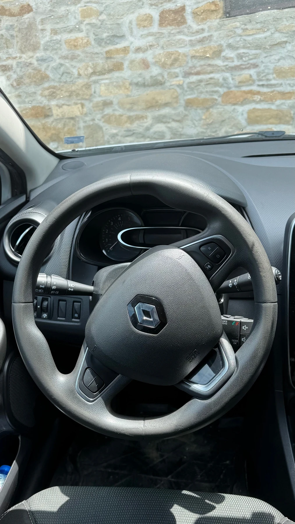 Renault Clio, снимка 10 - Автомобили и джипове - 55218830