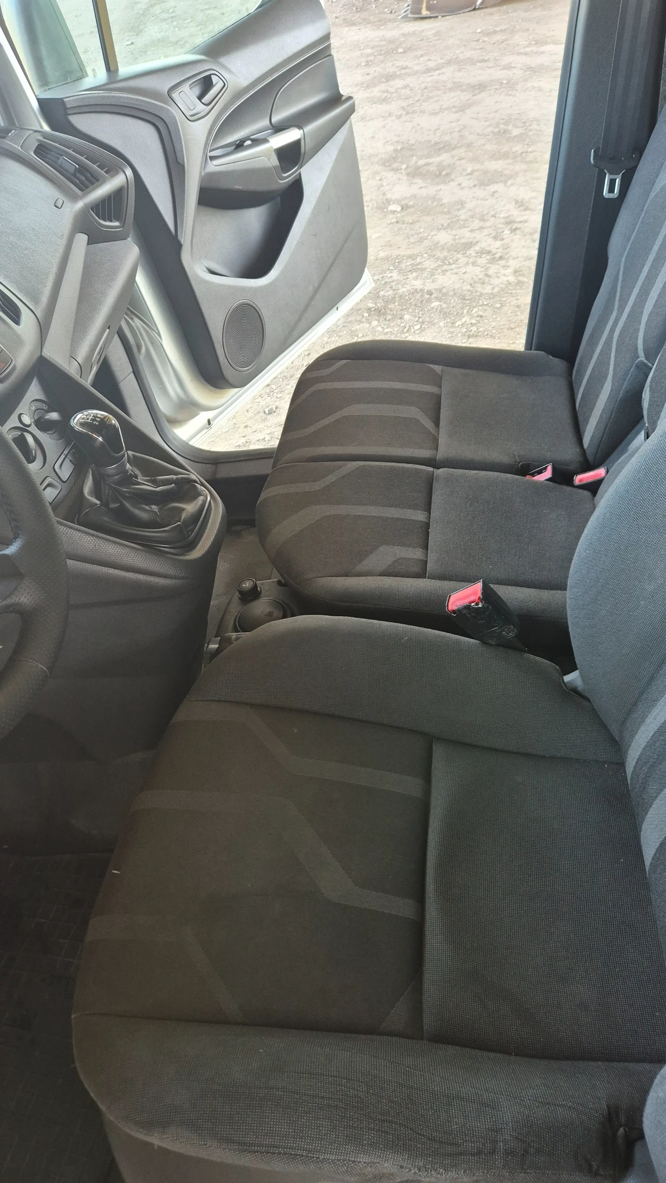 Ford Connect 1.6DTI, снимка 12 - Автомобили и джипове - 55532169