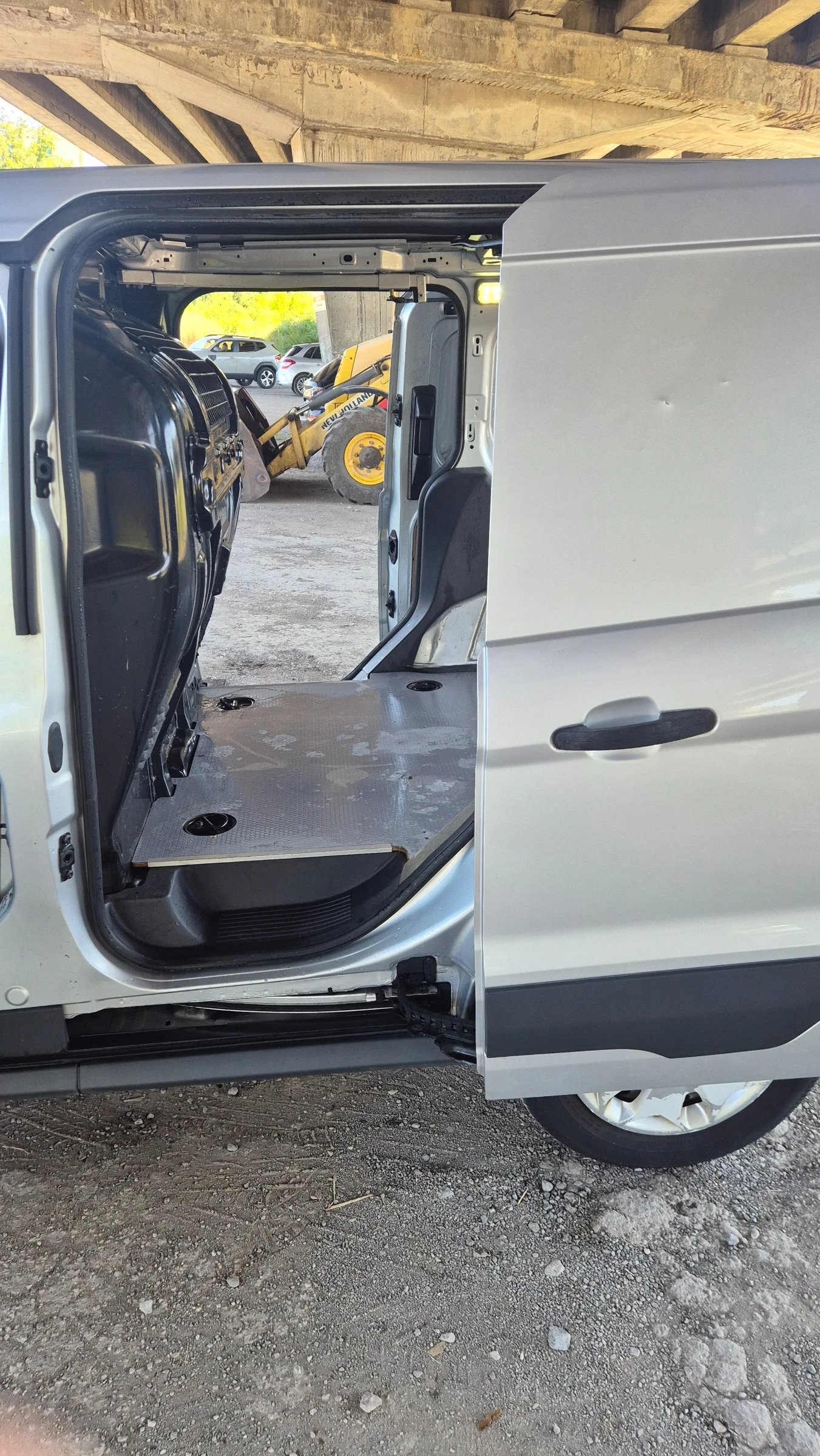 Ford Connect 1.6DTI, снимка 10 - Автомобили и джипове - 55532169