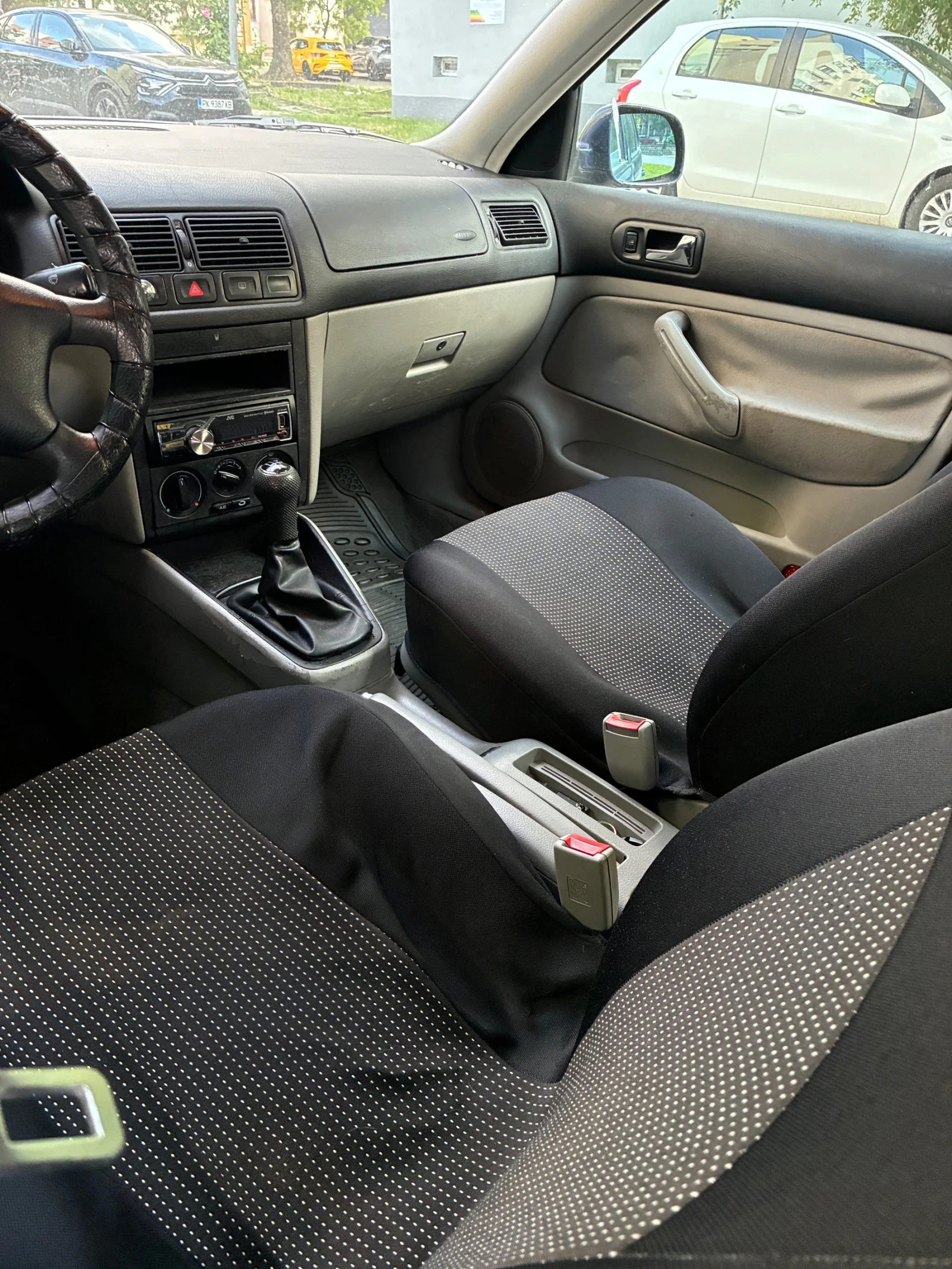 VW Golf, снимка 8 - Автомобили и джипове - 55618233