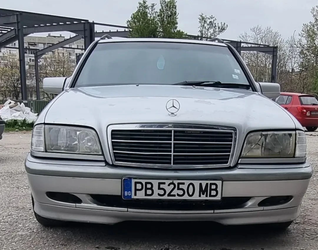 Mercedes-Benz C 220