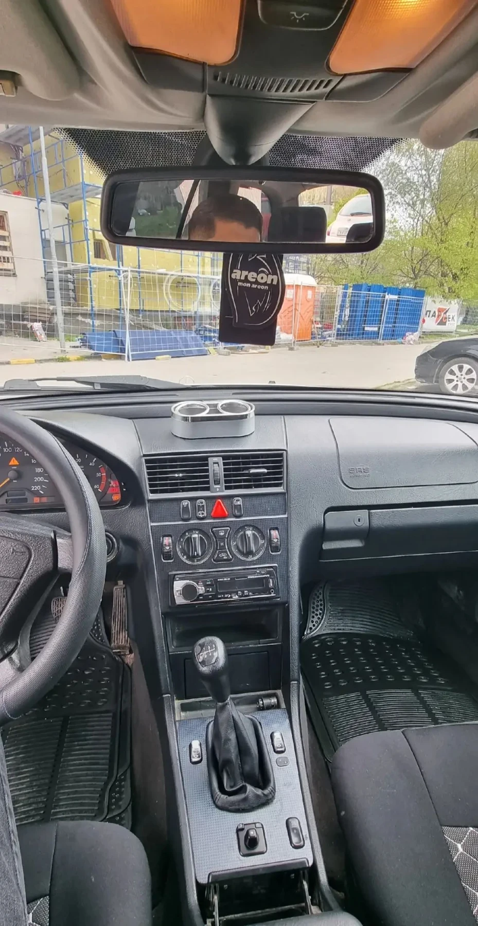Mercedes-Benz C 220, снимка 10 - Автомобили и джипове - 55676723