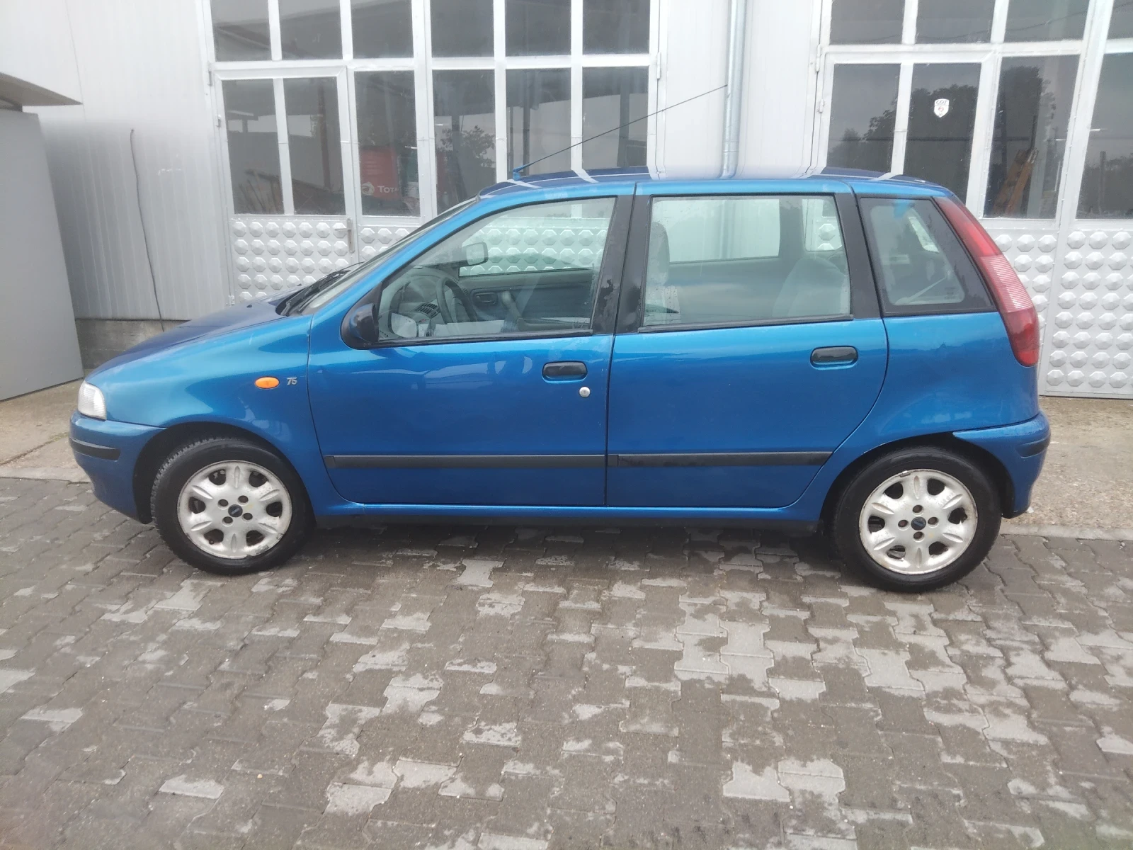 Fiat Punto 1.2 75 , снимка 8 - Автомобили и джипове - 56242195