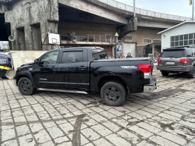 Toyota Tundra 5.7 V8 Double Cab, снимка 4