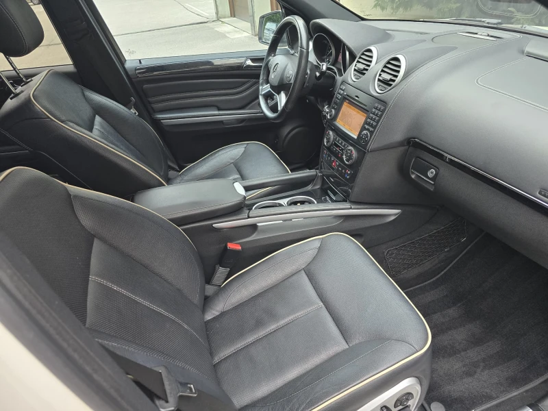 Mercedes-Benz ML 350 FACE* GRAND EDITION* ПОДГРЕВ* ОБДУХВАНЕ* FULL* FUL, снимка 11 - Автомобили и джипове - 52654823