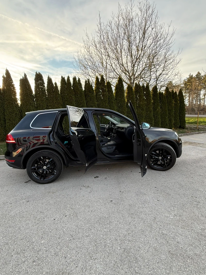 VW Touareg 4, 2 TDI, снимка 7 - Автомобили и джипове - 53010584