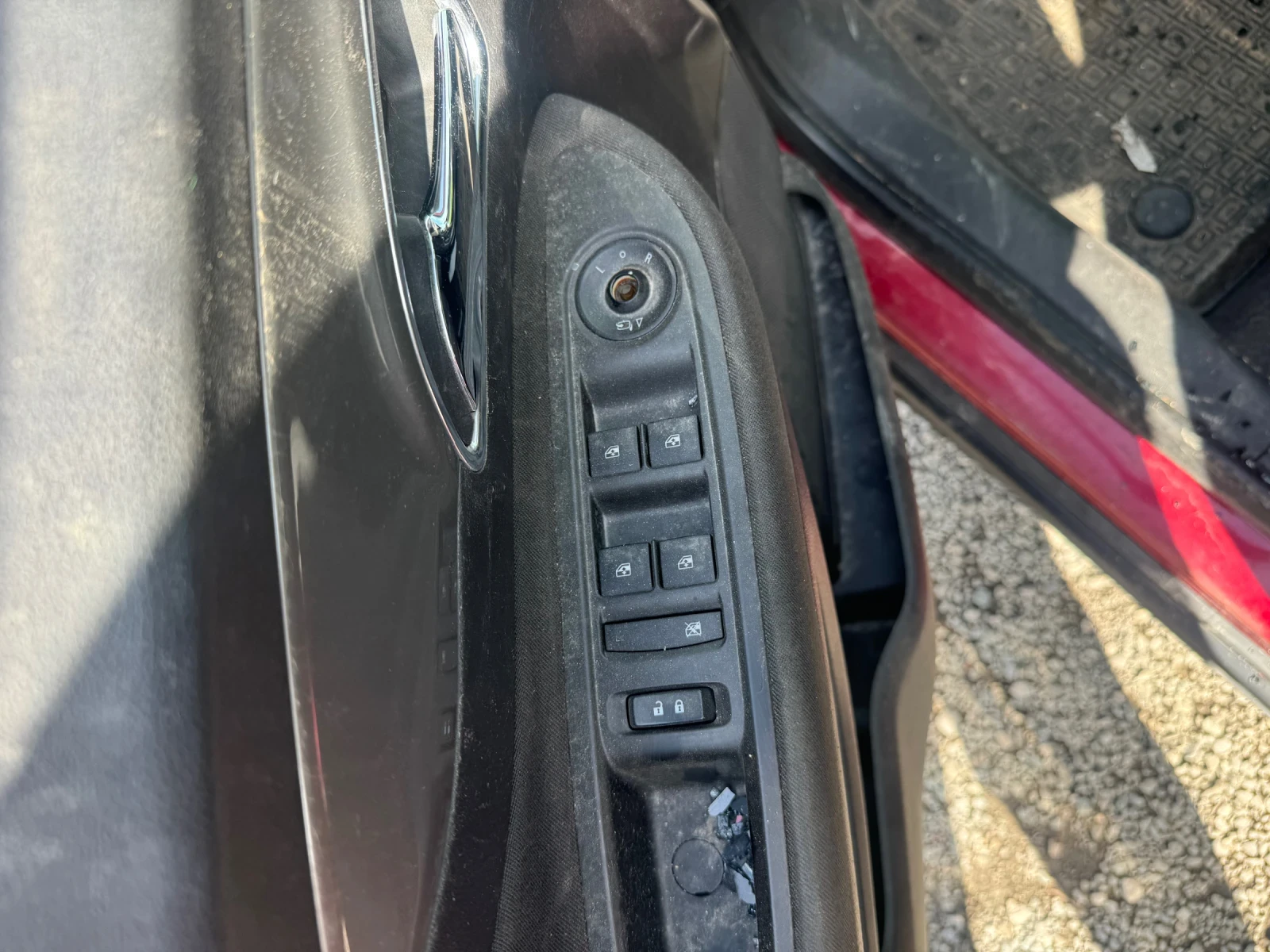 Opel Mokka 1.7CDTI 131ks 4x4 155000km - изображение 9