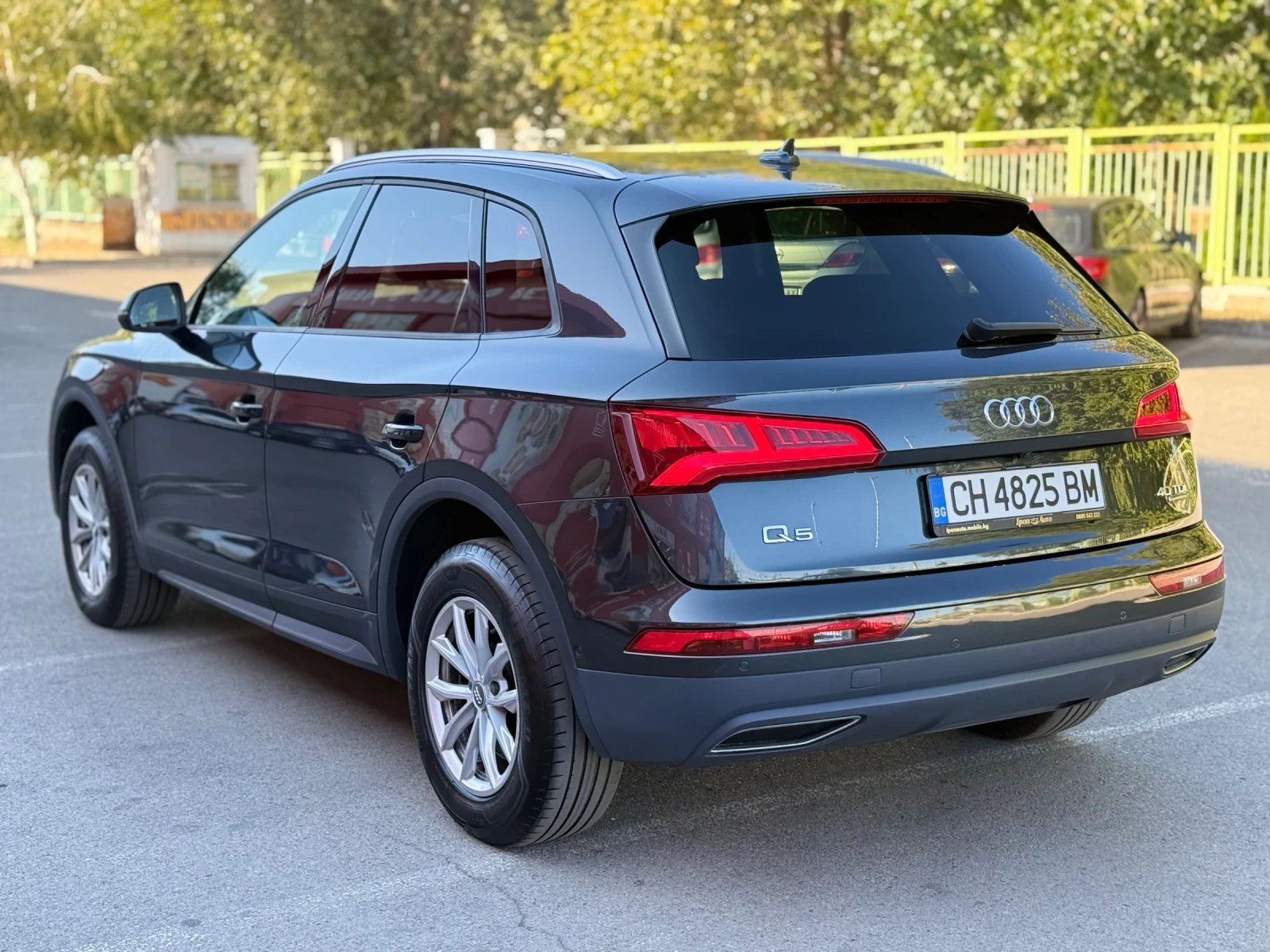Audi Q5 40TDI* 4X4* LED* DIGITAL* DISTR* CAMERA* KeyLESS - изображение 4