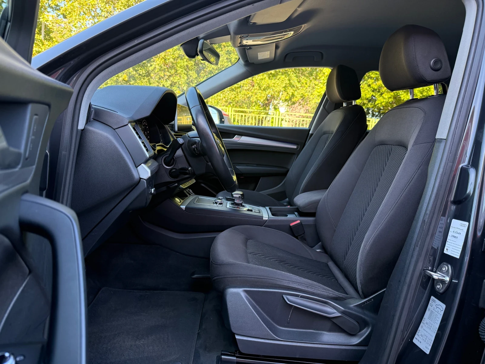 Audi Q5 40TDI* 4X4* LED* DIGITAL* DISTR* CAMERA* KeyLESS - изображение 8